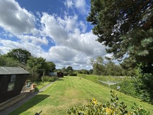 Glorious Garden- click for photo gallery